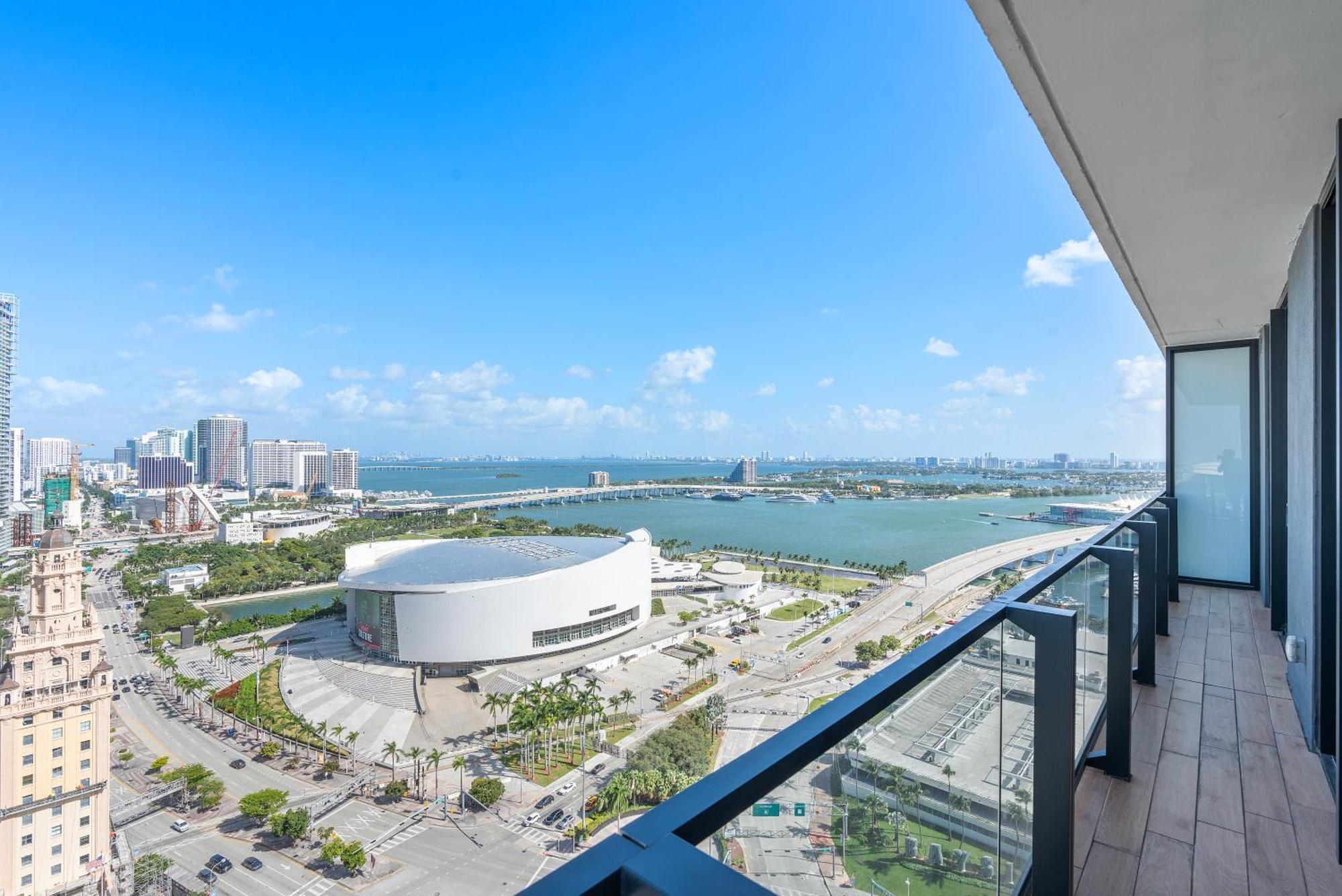 Downtown By Miami Vacation Rentals Extérieur photo