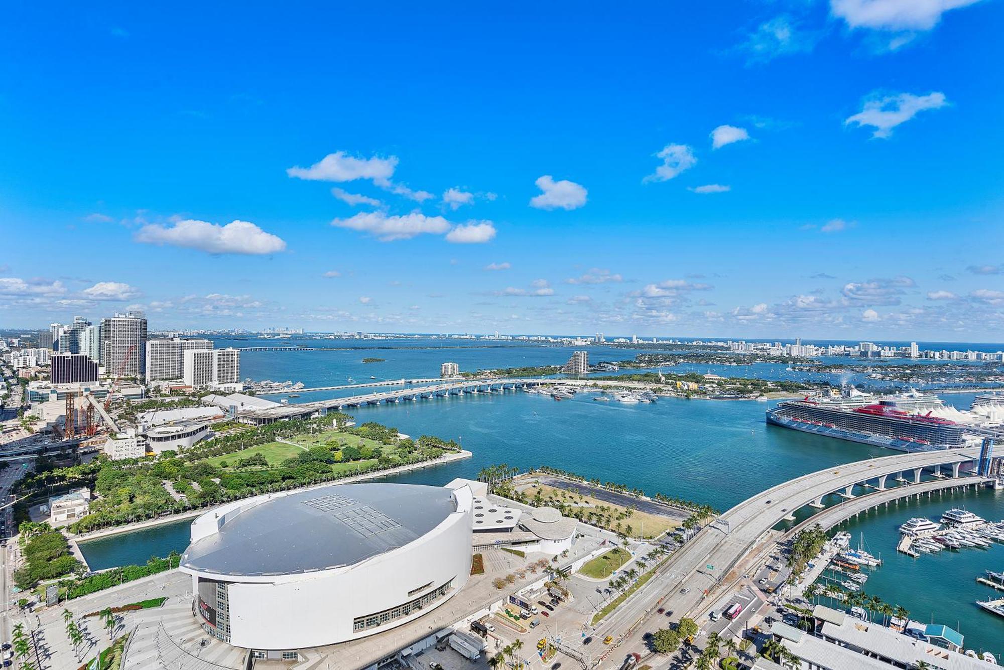 Downtown By Miami Vacation Rentals Extérieur photo